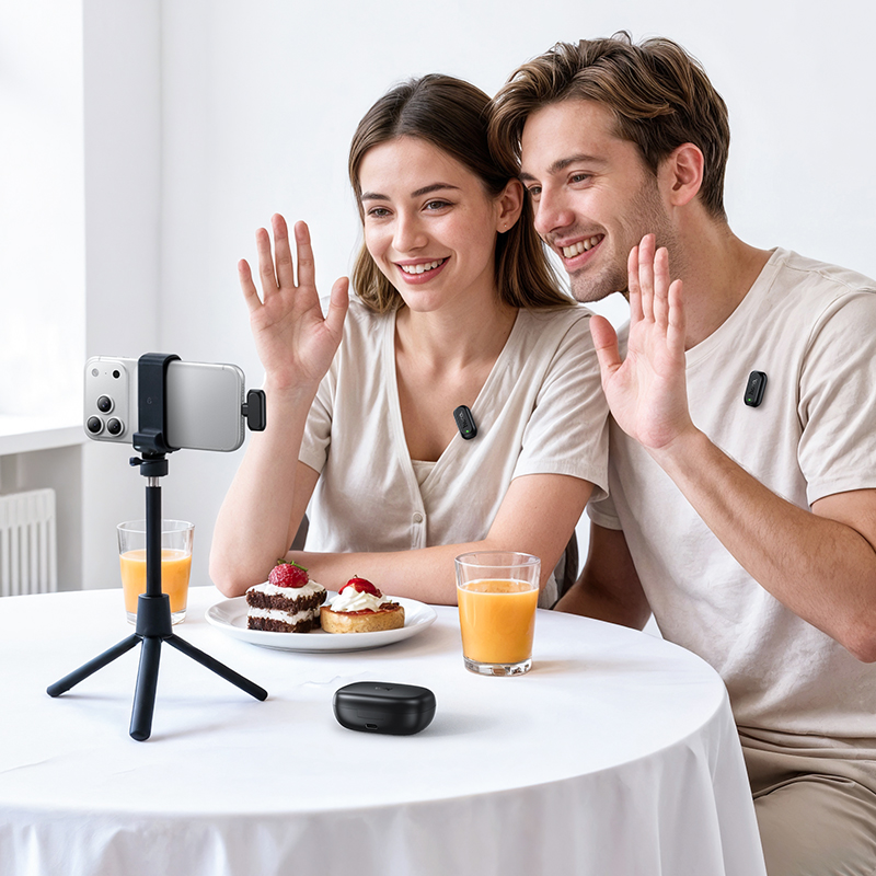 Microfono wireless HOCO Smart AI con riduzione del