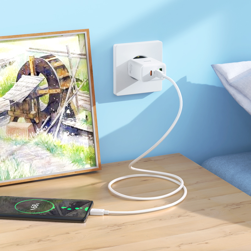 HOCO C126A PD40W Doppia porta USB C per ricarica rapida